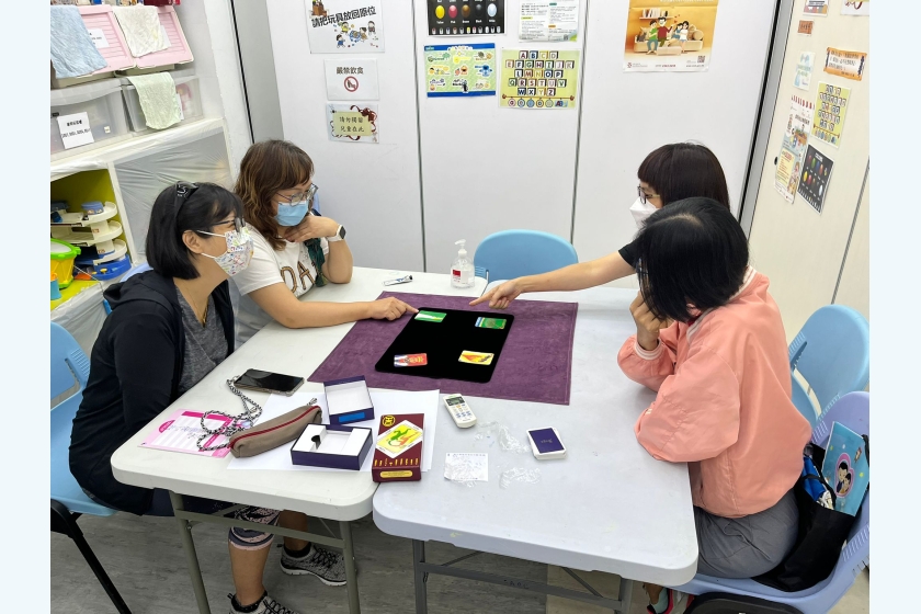 women mutual support 1